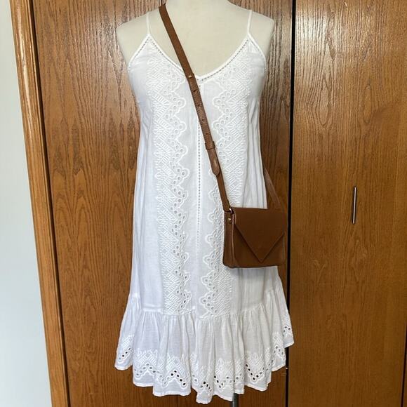 Cynthia Rowley White Eyelet Cotton Dress Size M NWT - Picture 1 of 3
